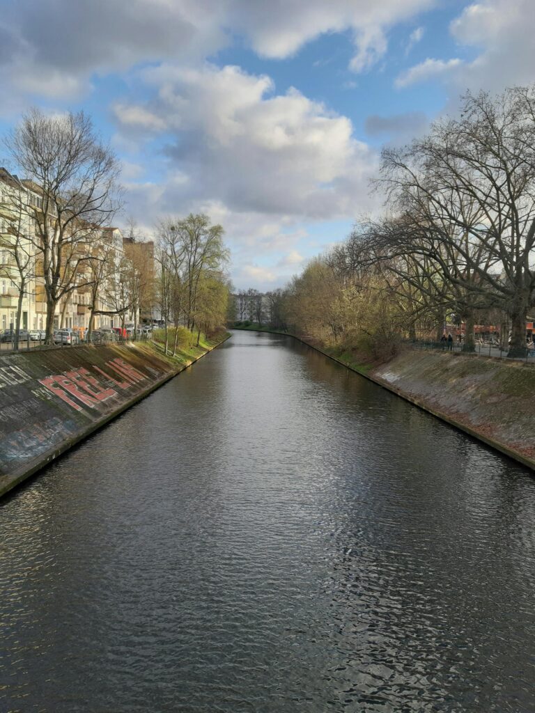 Kanaal in de wijk Neukölln
