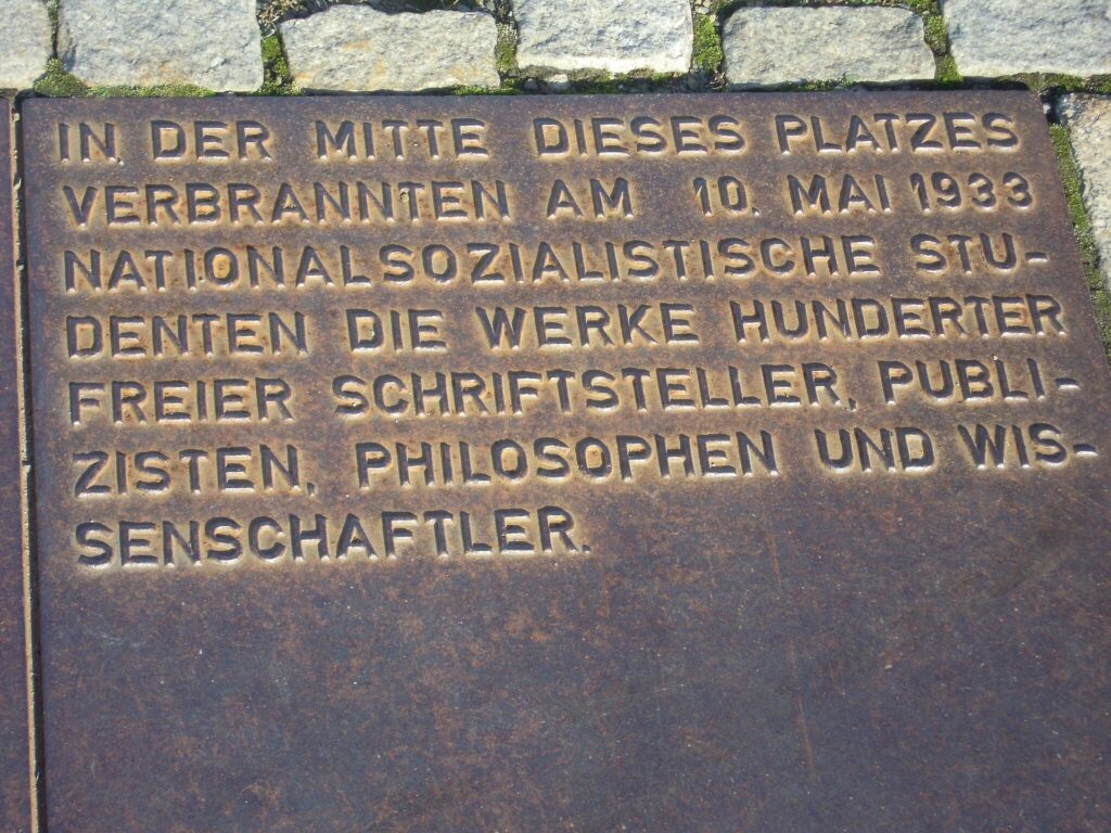 Herdenking van de boekverbranding op het Bebelplatz