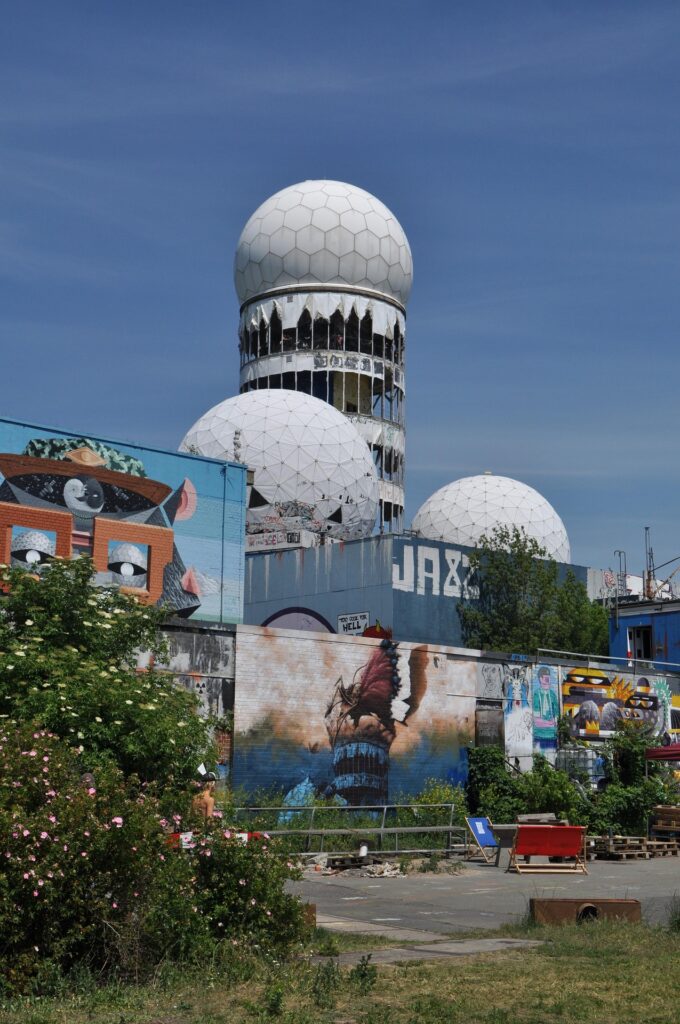 Teufelsberg, verlaten radiopost in Berlijn